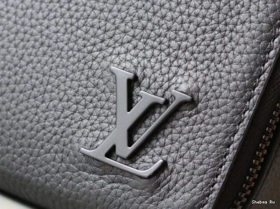 LOUIS Wearable Alpha VUITTON Wallet 0728